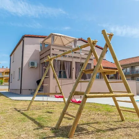 Apartament Krzak Nin